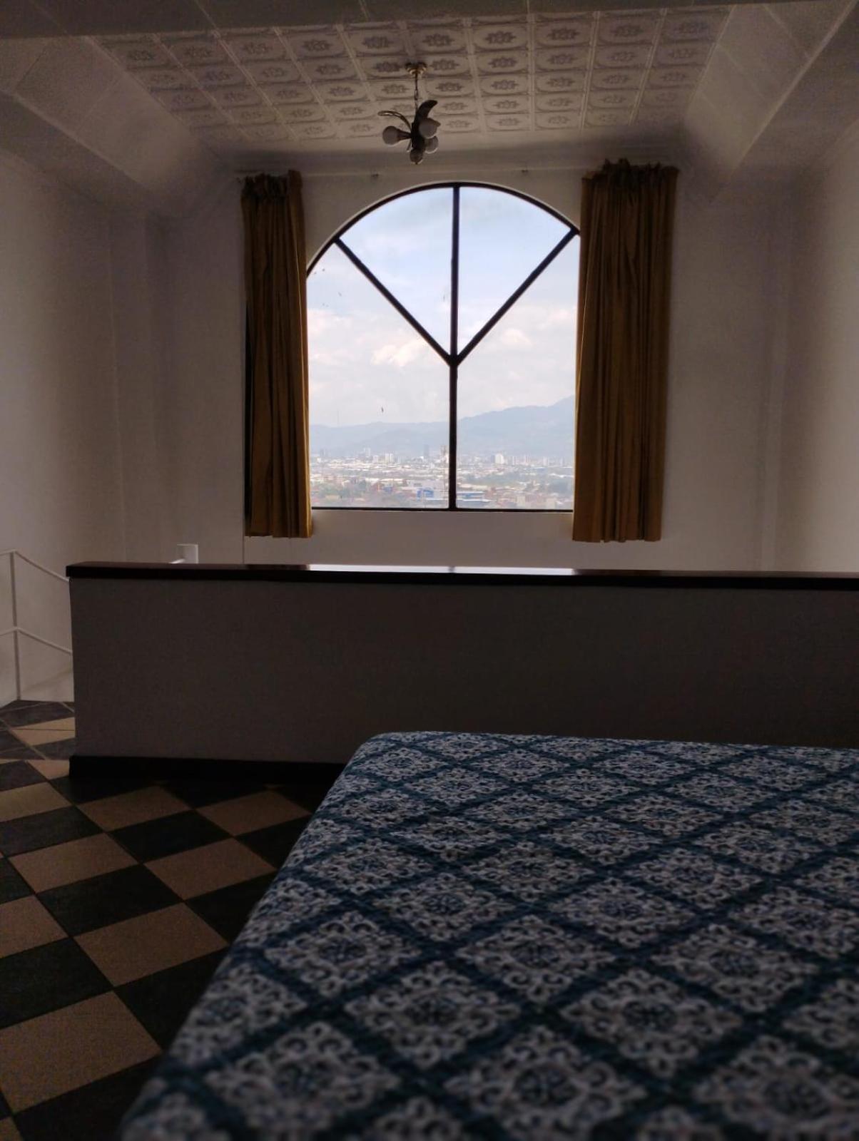 Hotel Valladolid Heredia Kültér fotó